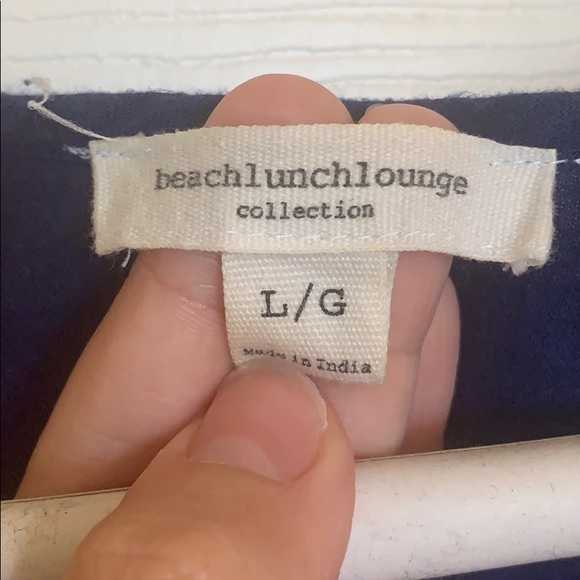 Embroidered linen top - Picture 4 of 5